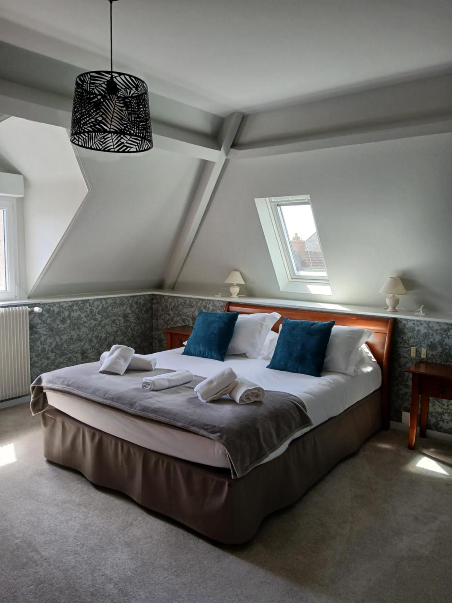La Granitiere Maison De Charme Saint-Vaast-la-Hougue Bagian luar foto